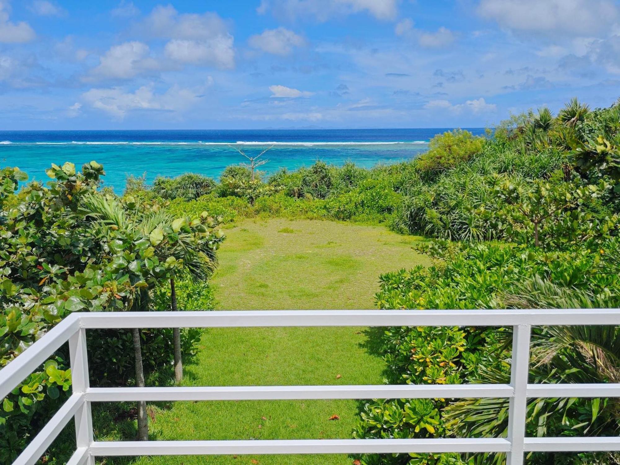 Nagahama Beach Resort Kanon Nakijin Oda fotoğraf